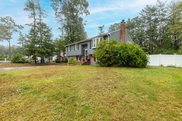 191 Cynthia Dr, Raynham, MA 02767