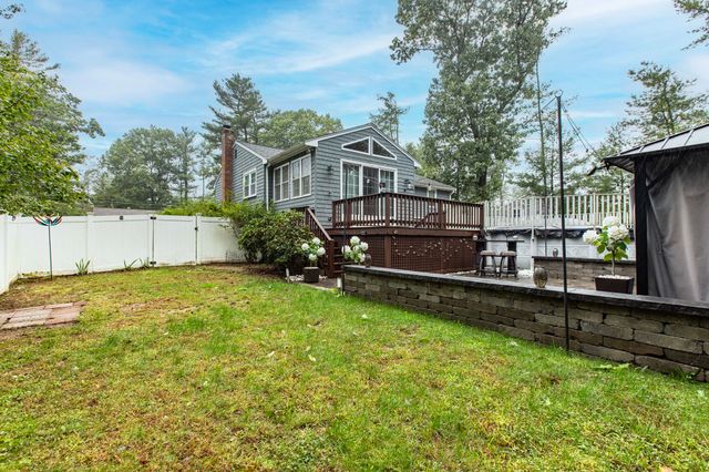 191 Cynthia Dr, Raynham, MA 02767