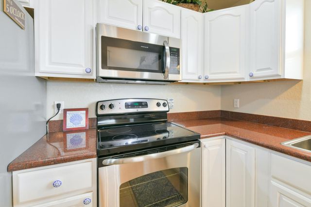 4131 Jackson Drive, Galveston, TX 77554