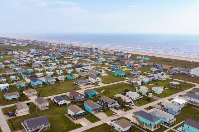 4131 Jackson Drive, Galveston, TX 77554