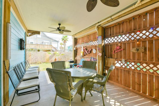 4131 Jackson Drive, Galveston, TX 77554