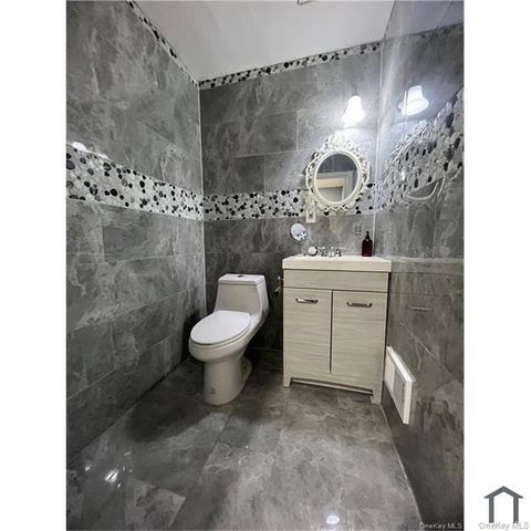 803 Jackson Avenue A, Bronx, NY 10456