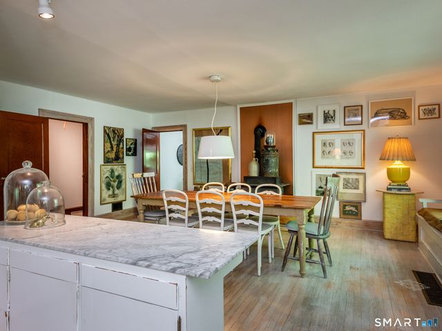 12 Old Forge Hollow Road, Litchfield, CT 06750