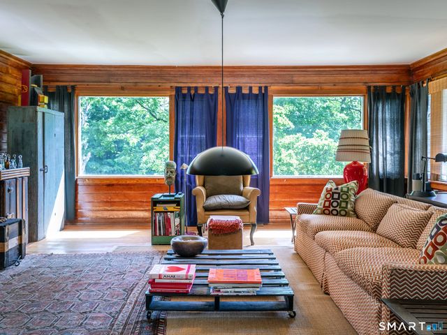 12 Old Forge Hollow Road, Litchfield, CT 06750