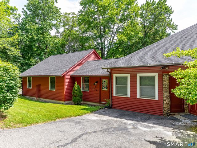 12 Old Forge Hollow Road, Litchfield, CT 06750