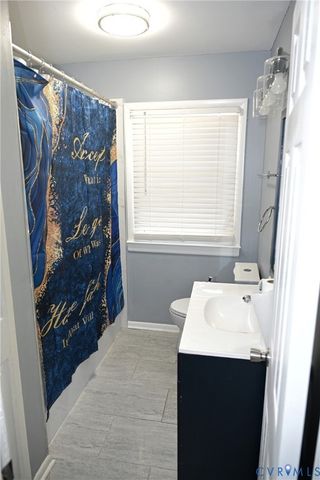 2587 Pinehurst Dr, Petersburg, VA 23805