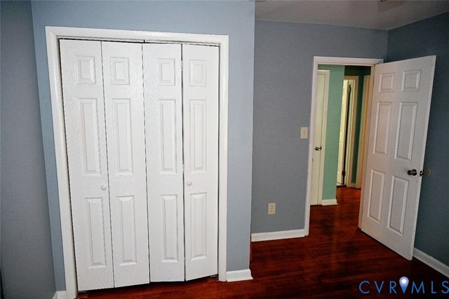 2587 Pinehurst Dr, Petersburg, VA 23805