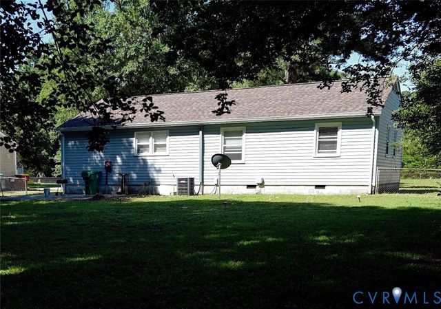 2587 Pinehurst Dr, Petersburg, VA 23805