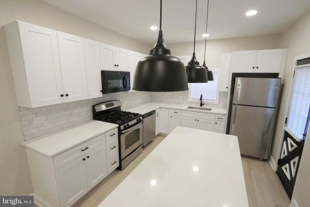 2828 CEDAR ST, Philadelphia, PA 19134