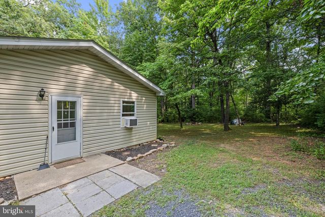 1077 FLEMING PARK RD, Mount Jackson, VA 22842