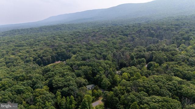 1077 FLEMING PARK RD, Mount Jackson, VA 22842