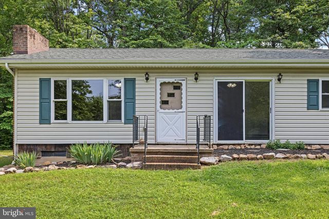 1077 FLEMING PARK RD, Mount Jackson, VA 22842