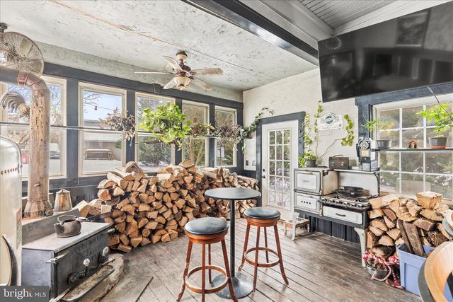 201 E KING ST, East Berlin, PA 17316