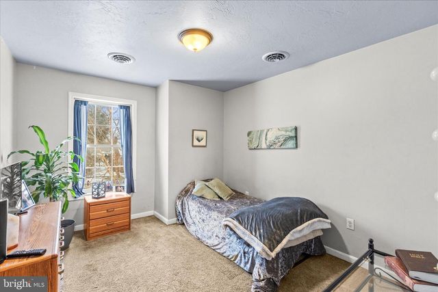 201 E KING ST, East Berlin, PA 17316