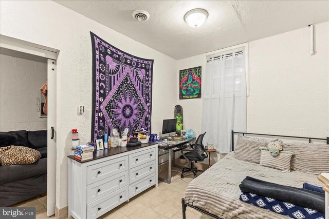 201 E KING ST, East Berlin, PA 17316