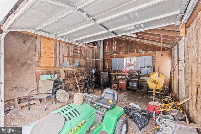 201 E KING ST, East Berlin, PA 17316