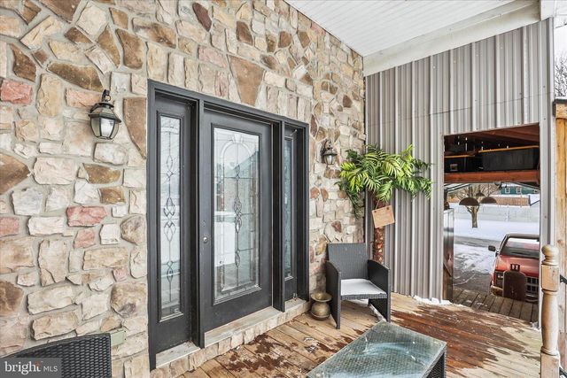 201 E KING ST, East Berlin, PA 17316