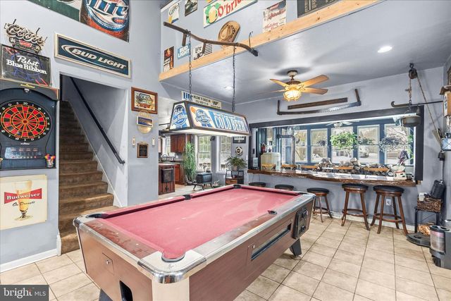 201 E KING ST, East Berlin, PA 17316