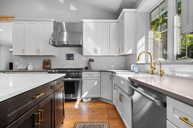 3650 Robert Lane, Ann Arbor, MI 48103