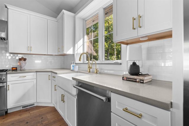 3650 Robert Lane, Ann Arbor, MI 48103