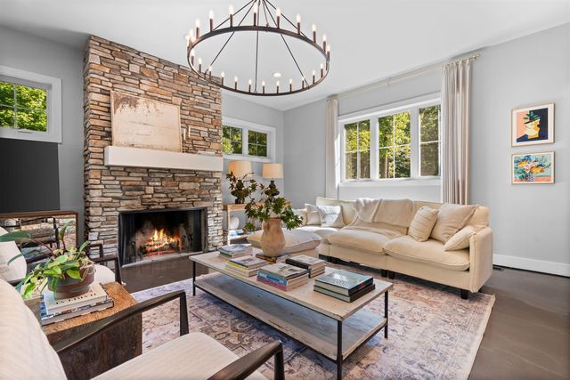 3650 Robert Lane, Ann Arbor, MI 48103
