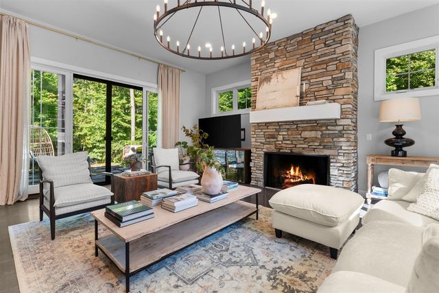 3650 Robert Lane, Ann Arbor, MI 48103