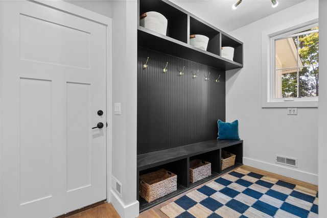 3650 Robert Lane, Ann Arbor, MI 48103