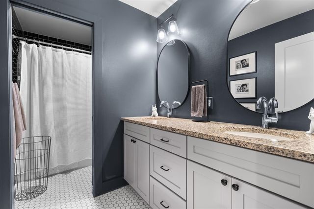 3650 Robert Lane, Ann Arbor, MI 48103