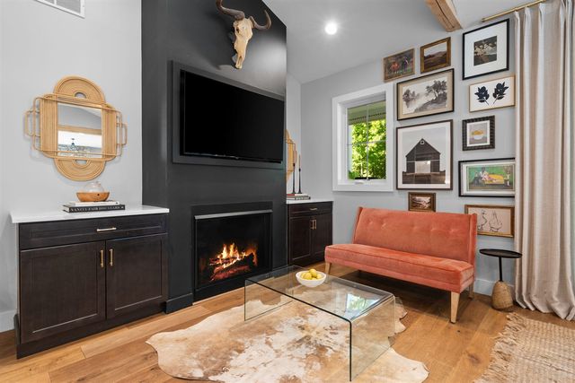 3650 Robert Lane, Ann Arbor, MI 48103