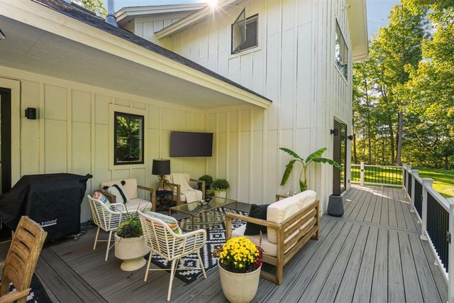 3650 Robert Lane, Ann Arbor, MI 48103