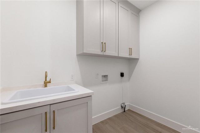 2109 Zinnia Street, Weslaco, TX 78596