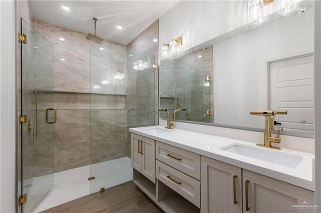 2109 Zinnia Street, Weslaco, TX 78596