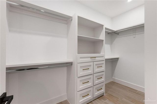 2109 Zinnia Street, Weslaco, TX 78596