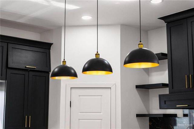 2109 Zinnia Street, Weslaco, TX 78596