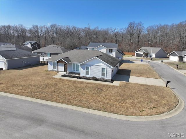 5914 Melissa Lane, Poplar Bluff, MO 63901