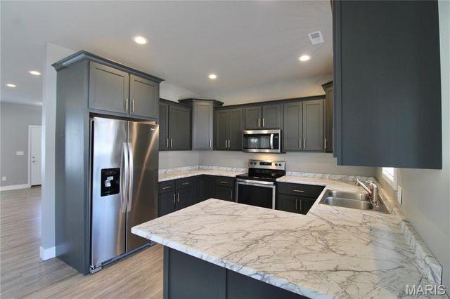 5914 Melissa Lane, Poplar Bluff, MO 63901