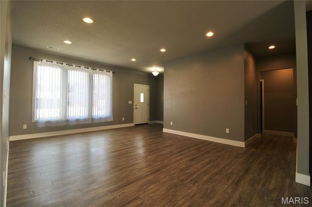 5914 Melissa Lane, Poplar Bluff, MO 63901