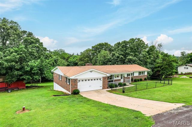105 Old Farm Estates Road, Union, MO 63084