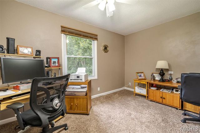 105 Old Farm Estates Road, Union, MO 63084