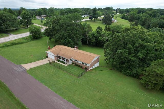105 Old Farm Estates Road, Union, MO 63084