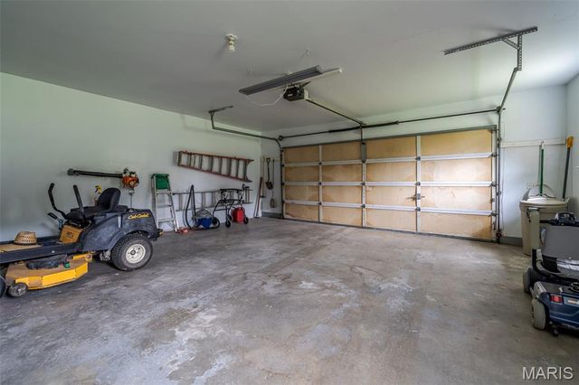 105 Old Farm Estates Road, Union, MO 63084