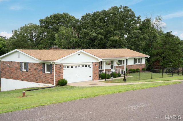 105 Old Farm Estates Road, Union, MO 63084