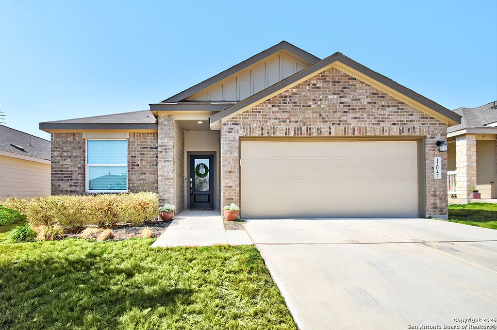 12047 Pewee, San Antonio, TX 78221