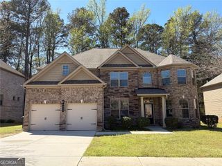 410 Live Oak Pass, Loganville, GA 30052