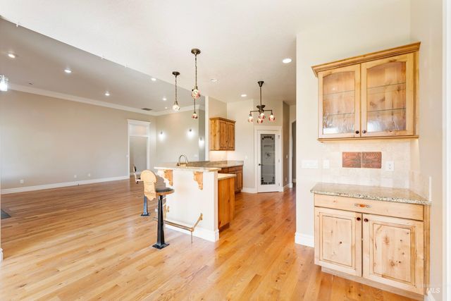 71 Arabian Way, Nampa, ID 83687