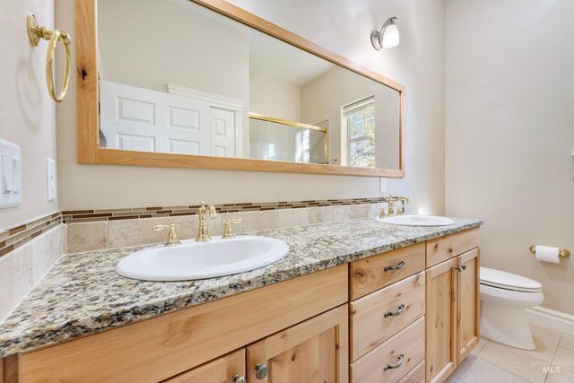 71 Arabian Way, Nampa, ID 83687