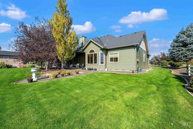 71 Arabian Way, Nampa, ID 83687
