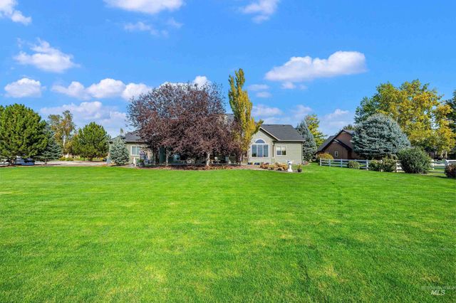71 Arabian Way, Nampa, ID 83687