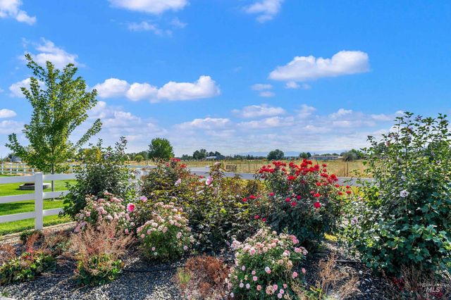 71 Arabian Way, Nampa, ID 83687