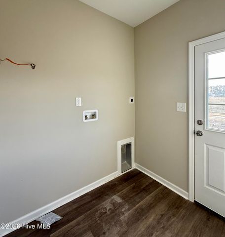 1331 Roosevelt Spain Road, Greenville, NC 27834